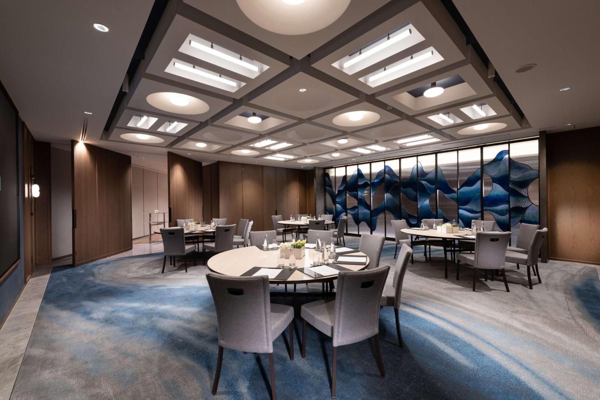 Hilton Tokyo Hotel Exterior photo